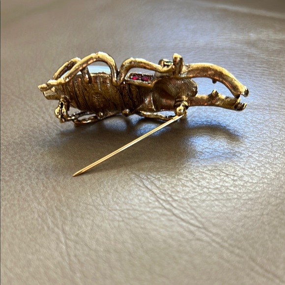 Joan Rivers Gold and White Insect Brooch with Opalescent Body - Picture 10 of 12